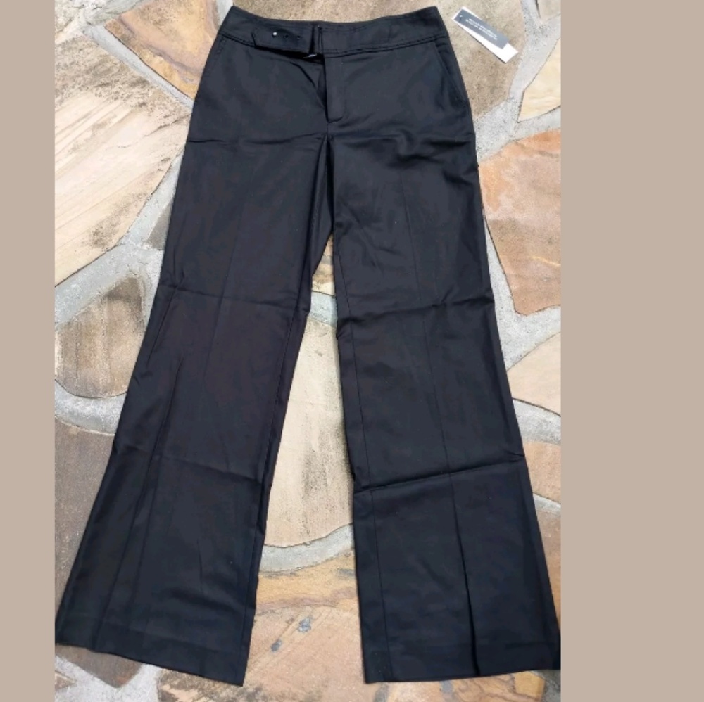 NWT black flare dress pants. Size 6.